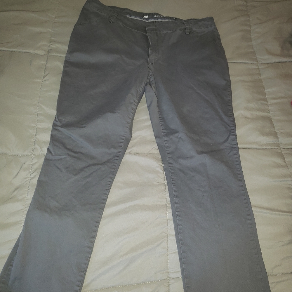 Lee chino khaki pants